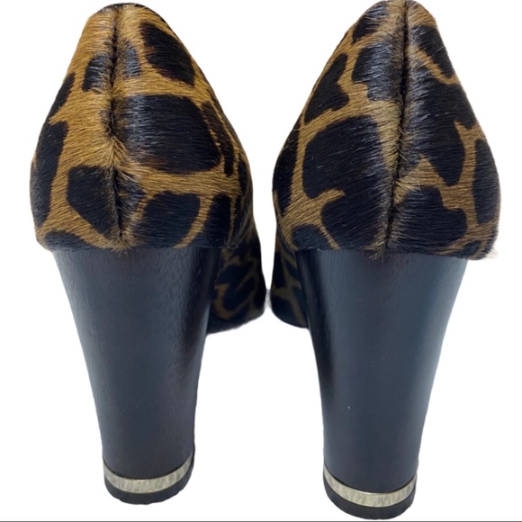 New Ann Taylor Round Toe Cheetah Pumps - Picture 4 of 6